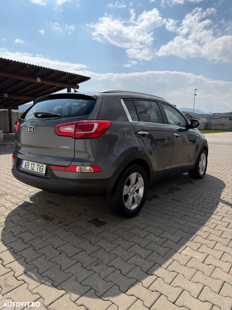 Kia Sportage 2.0 CRDI 184 4WD Automatik Spirit - 11