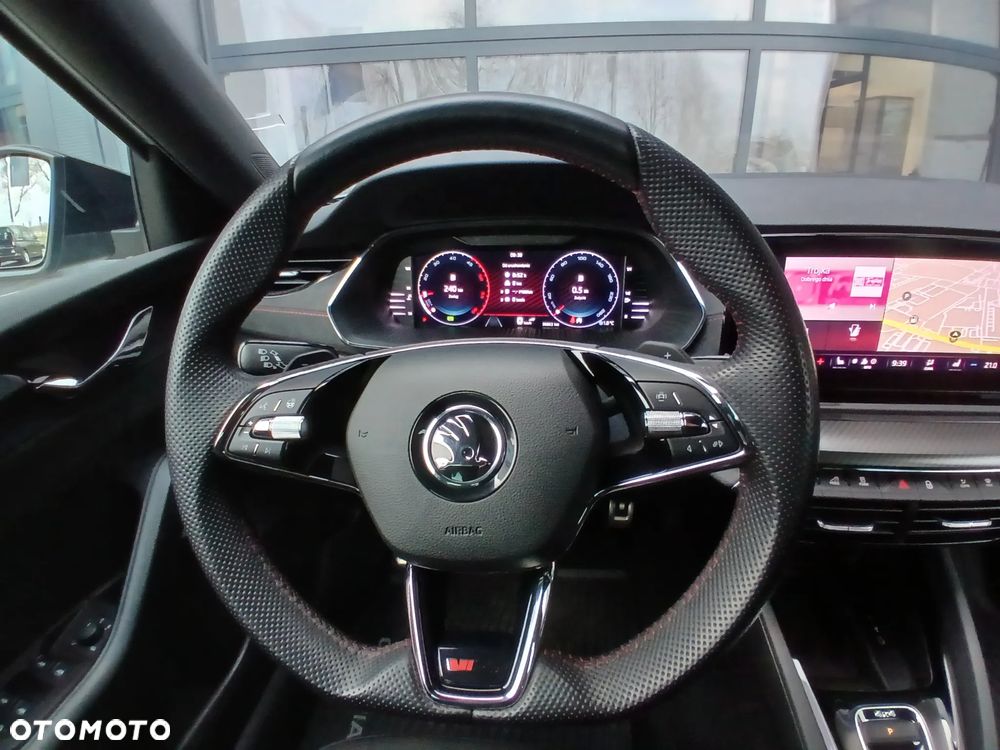 Skoda Octavia 2.0 TDI RS DSG - 24