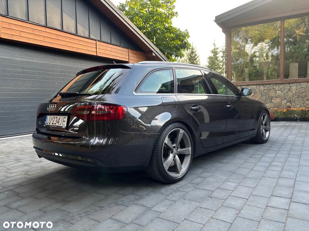Audi A4 Avant 2.0 TDI ultra - 5