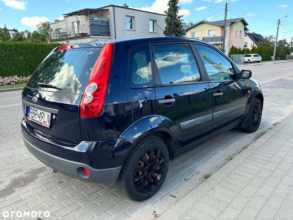 Ford Fiesta 1.3 - 3
