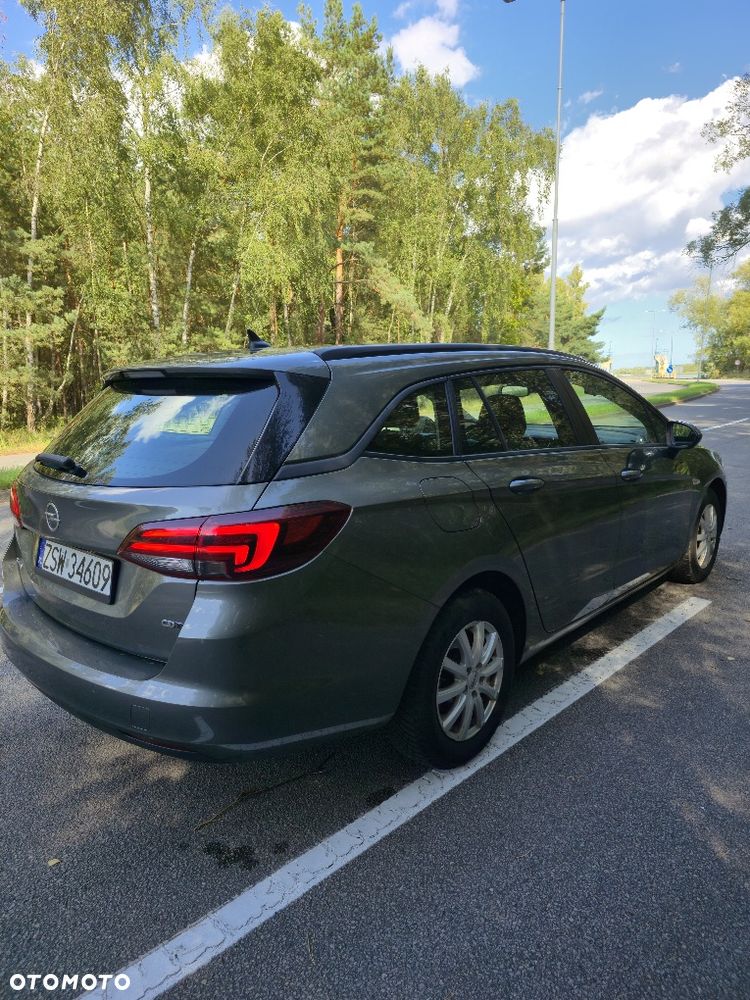 Opel Astra - 2