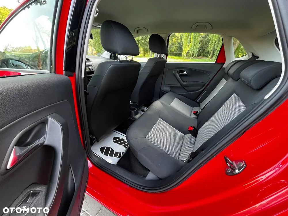 Volkswagen Polo - 9
