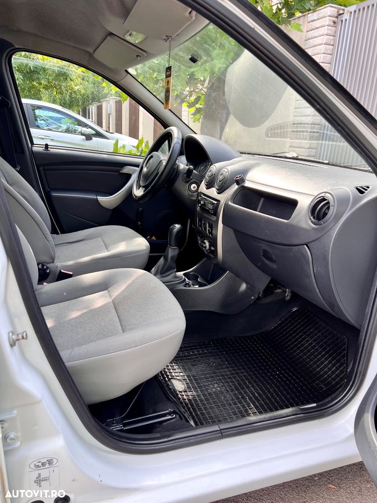 Dacia LOGAN - 5