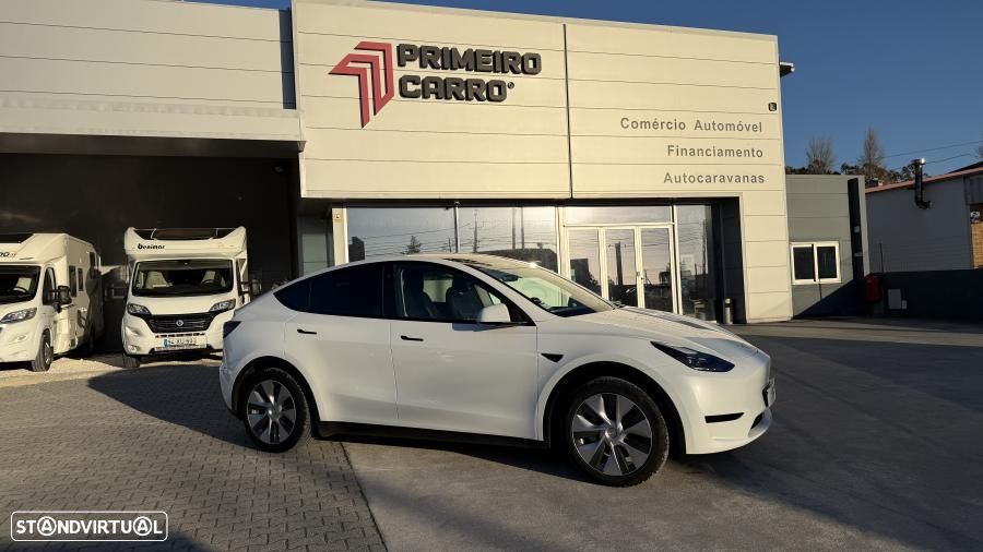 Tesla Model Y Tração Traseira - 38