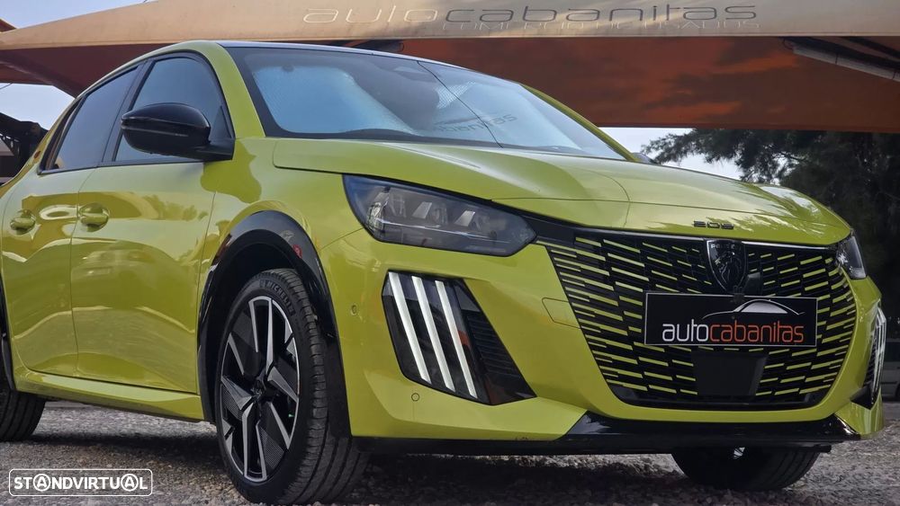Peugeot 208 1.2 Hybrid GT e-DCS6 - 8