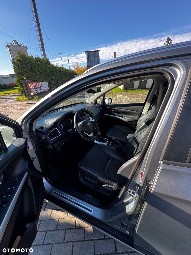 Suzuki SX4 S-Cross 1.6 Premium Plus 4WD CVT - 5