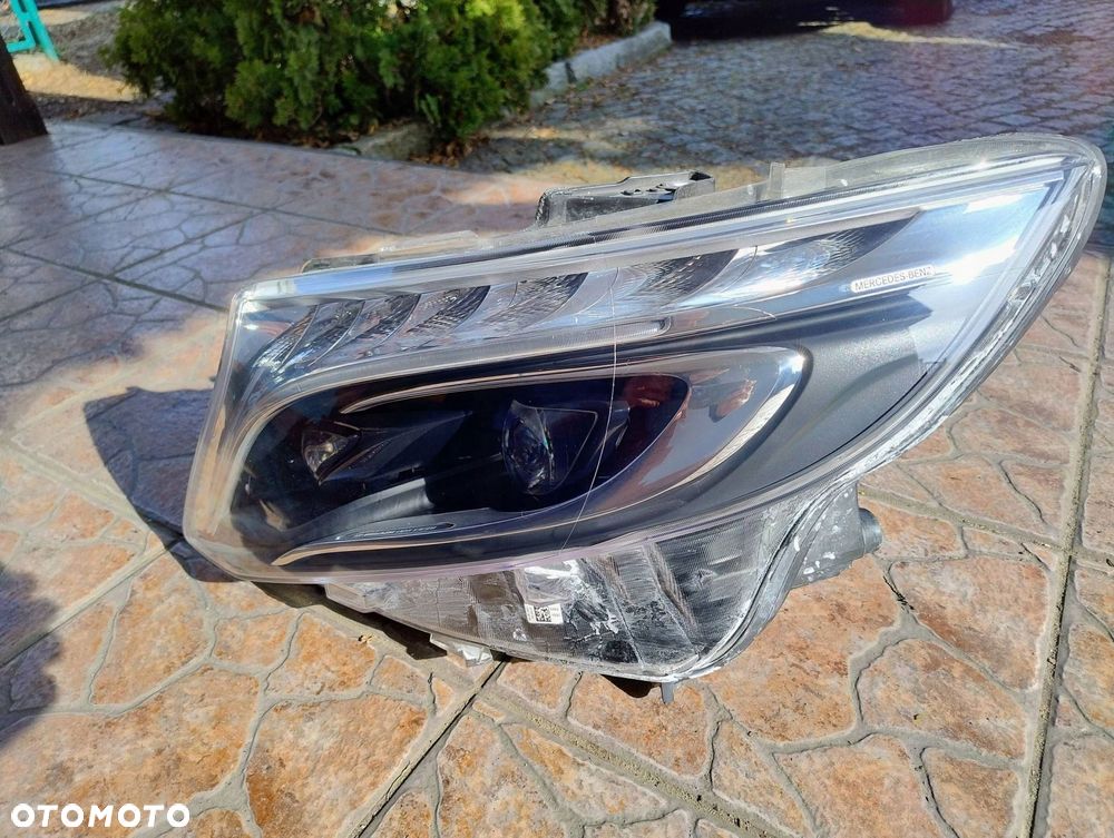 lampa lewa full led ils mercedes v-klasa w447 2015-2019 a4479069700 - 3