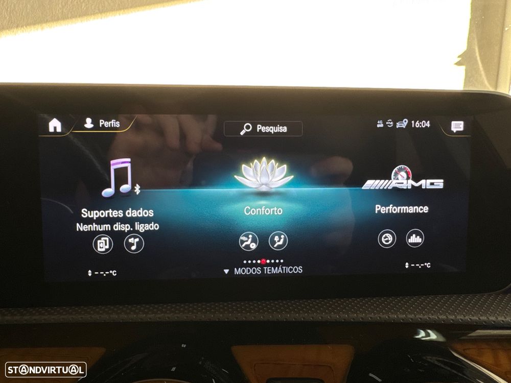 Mercedes-Benz A 35 AMG 4Matic - 23