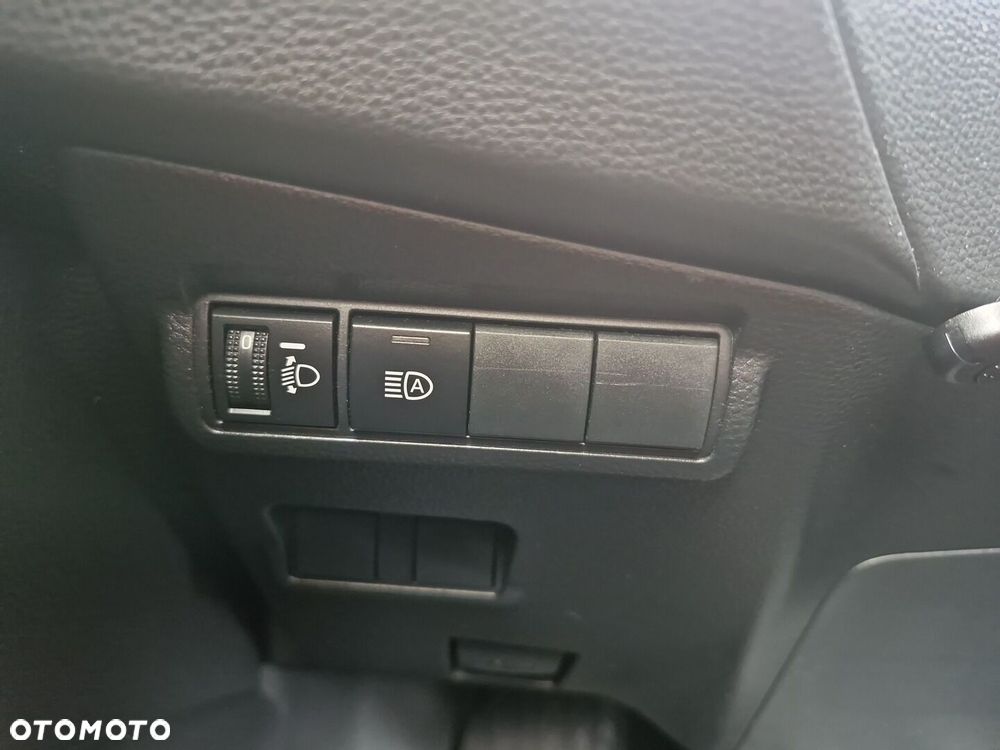 Toyota Corolla Cross - 19