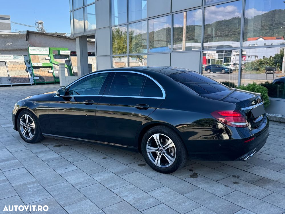 Mercedes-Benz E 220 d T 9G-TRONIC Avantgarde - 16