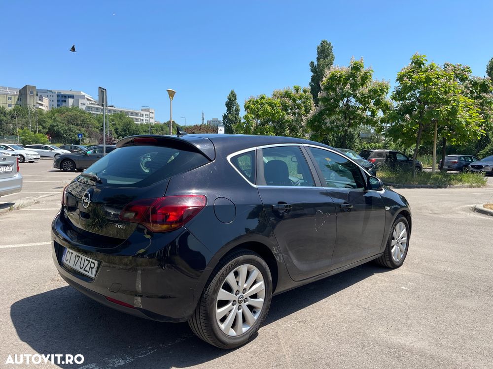 Opel Astra 1.7 CDTI Cosmo - 7