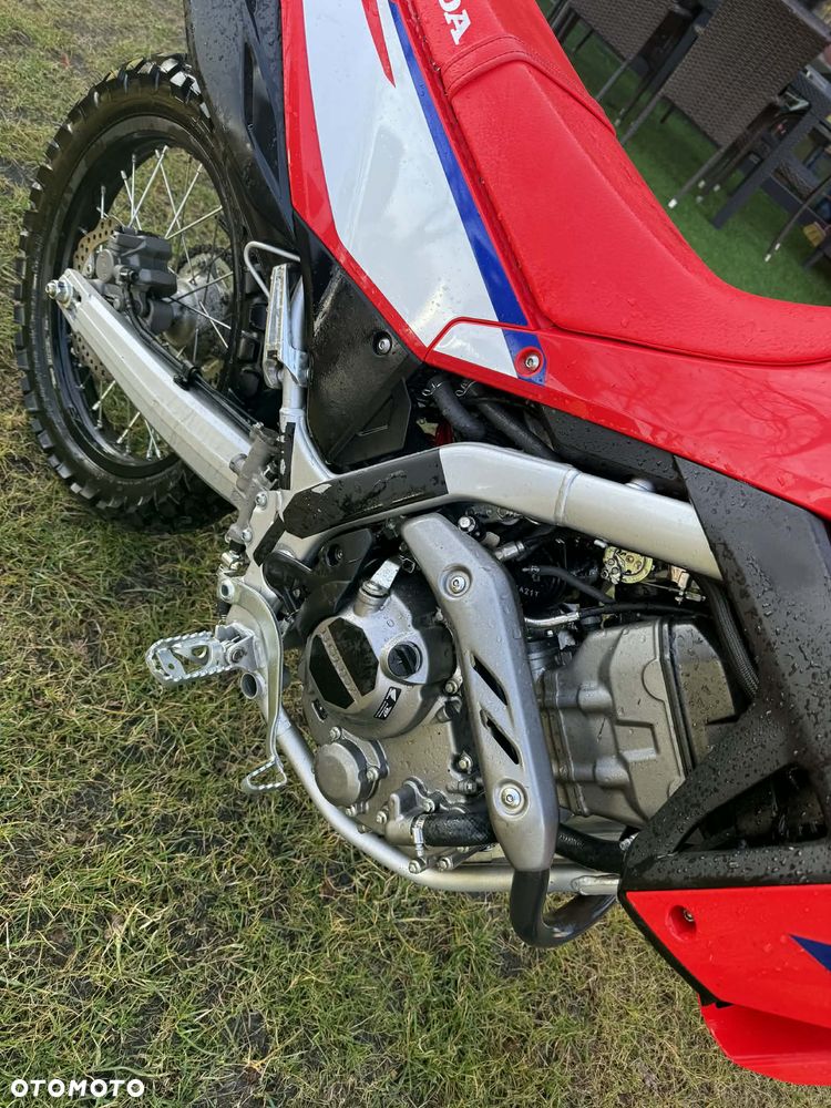 Honda CRF - 7