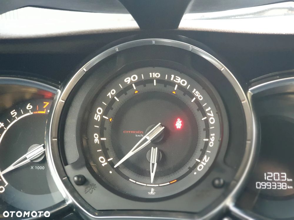 Citroën DS3 THP 155 SportChic - 24