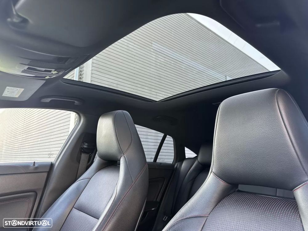 Mercedes-Benz CLA 220 d Shooting Brake AMG Line Aut. - 36