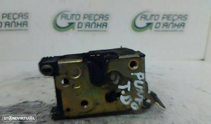 Fecho Da Porta Trás Dto Fiat Punto (176_) - 3