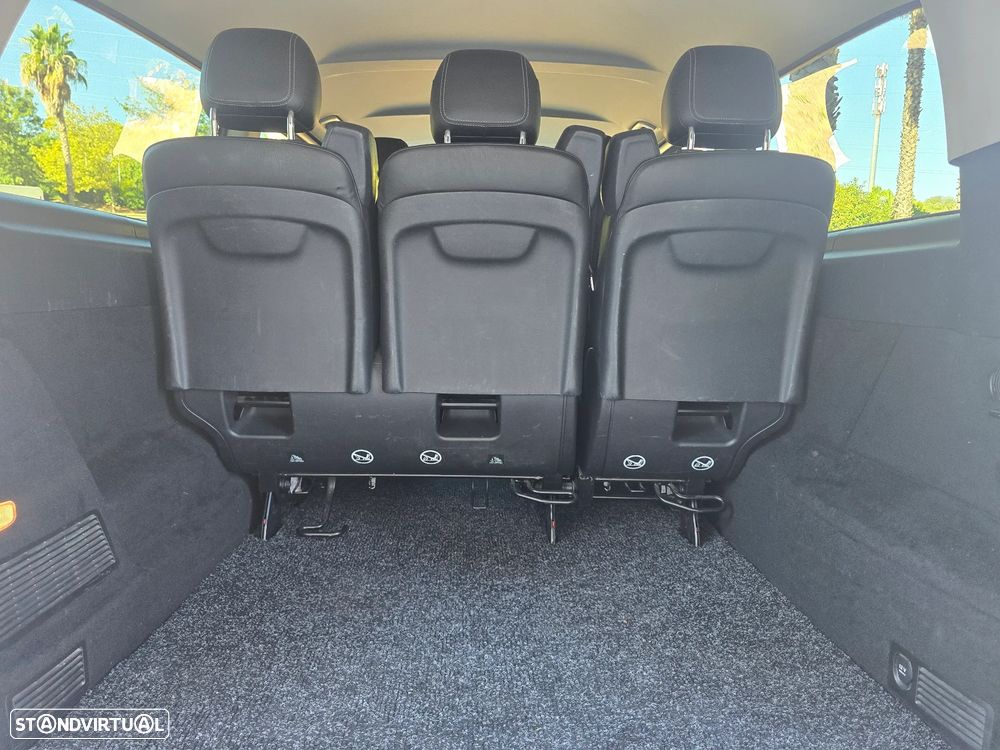Mercedes-Benz V 250 BlueTEC Longo Avantgarde - 12