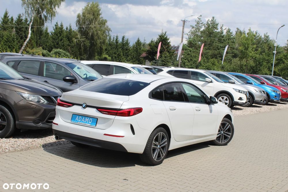 BMW Seria 2 218i - 7