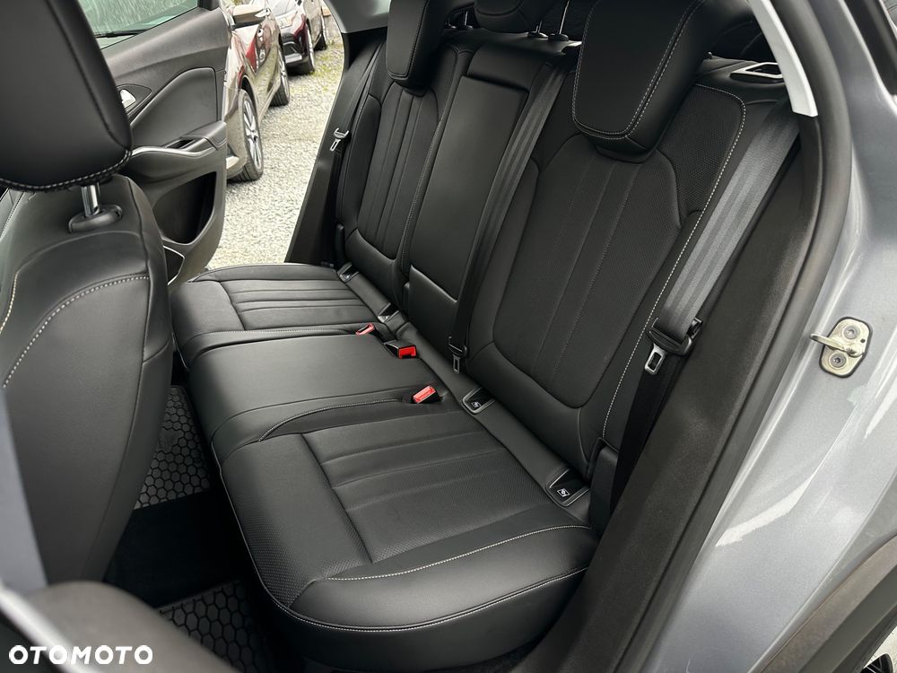 Opel Grandland X 2.0 CDTI Ultimate S&S - 22
