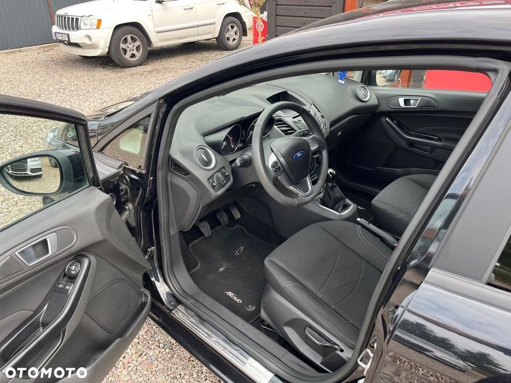 Ford Fiesta - 7