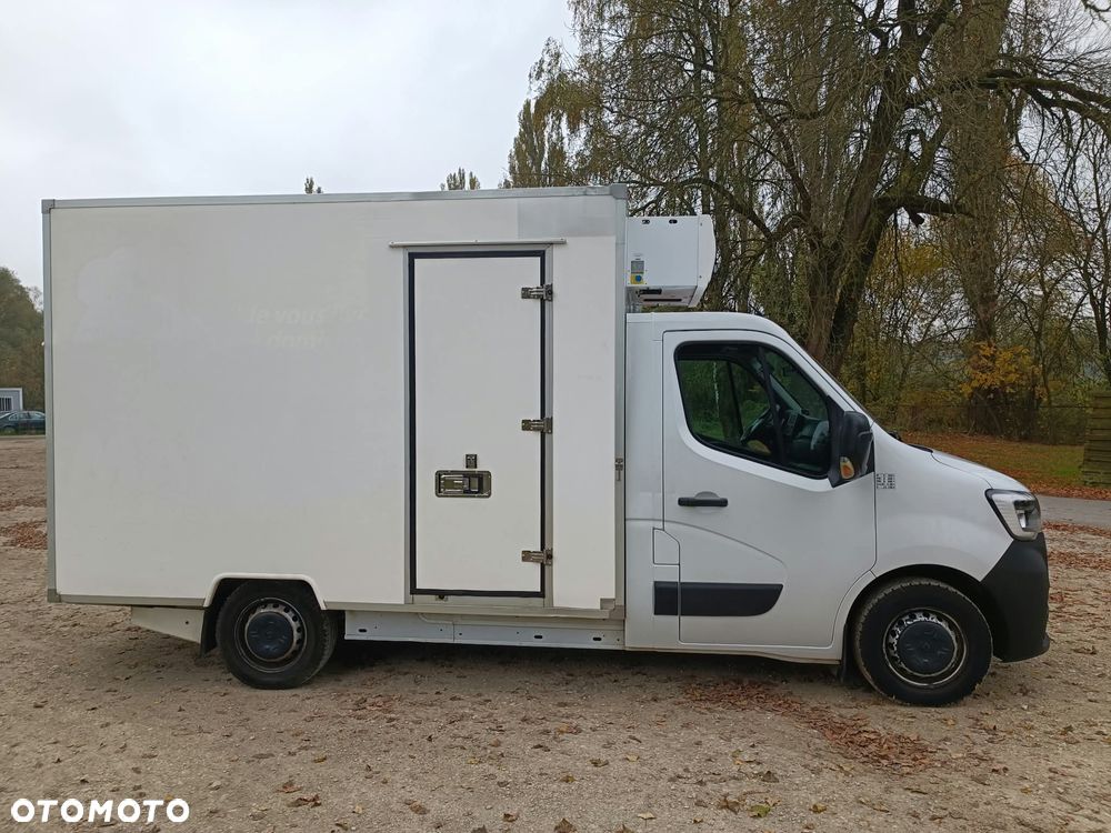 Renault Master - 10