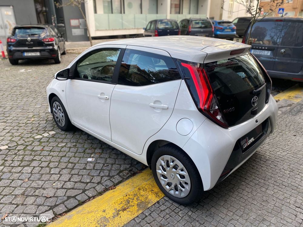 Toyota Aygo 1.0 X-Play+AC+X-Touch - 9