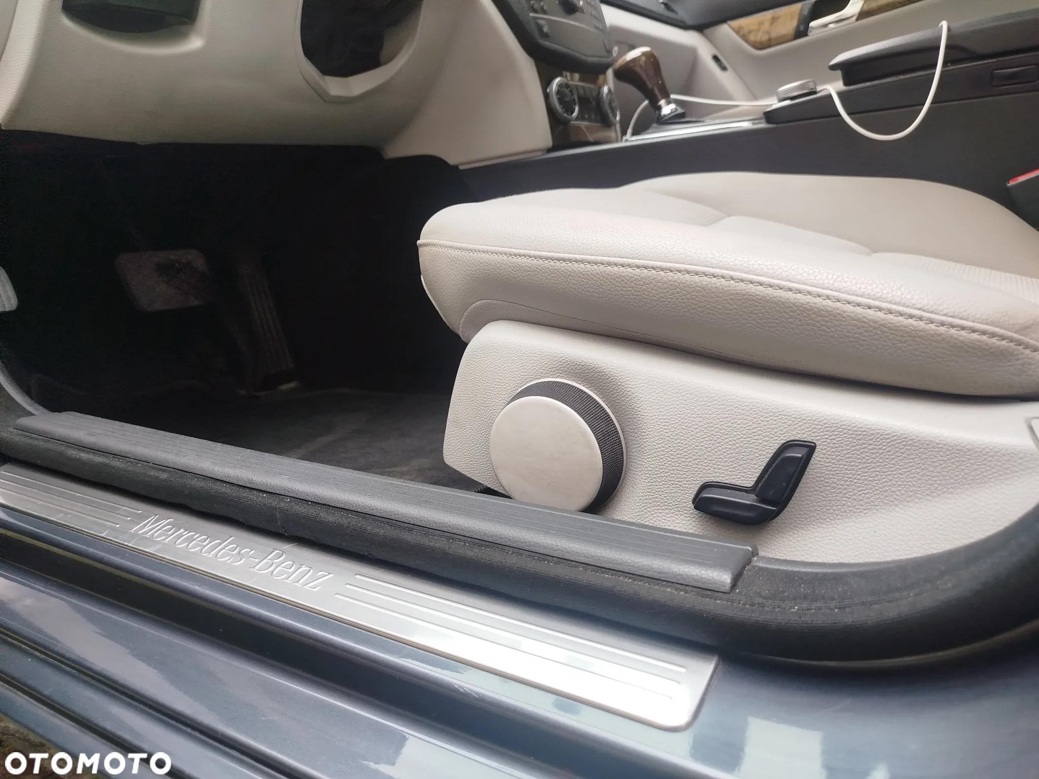 Mercedes-Benz Klasa C 220 T CDI DPF Automatik Avantgarde - 15