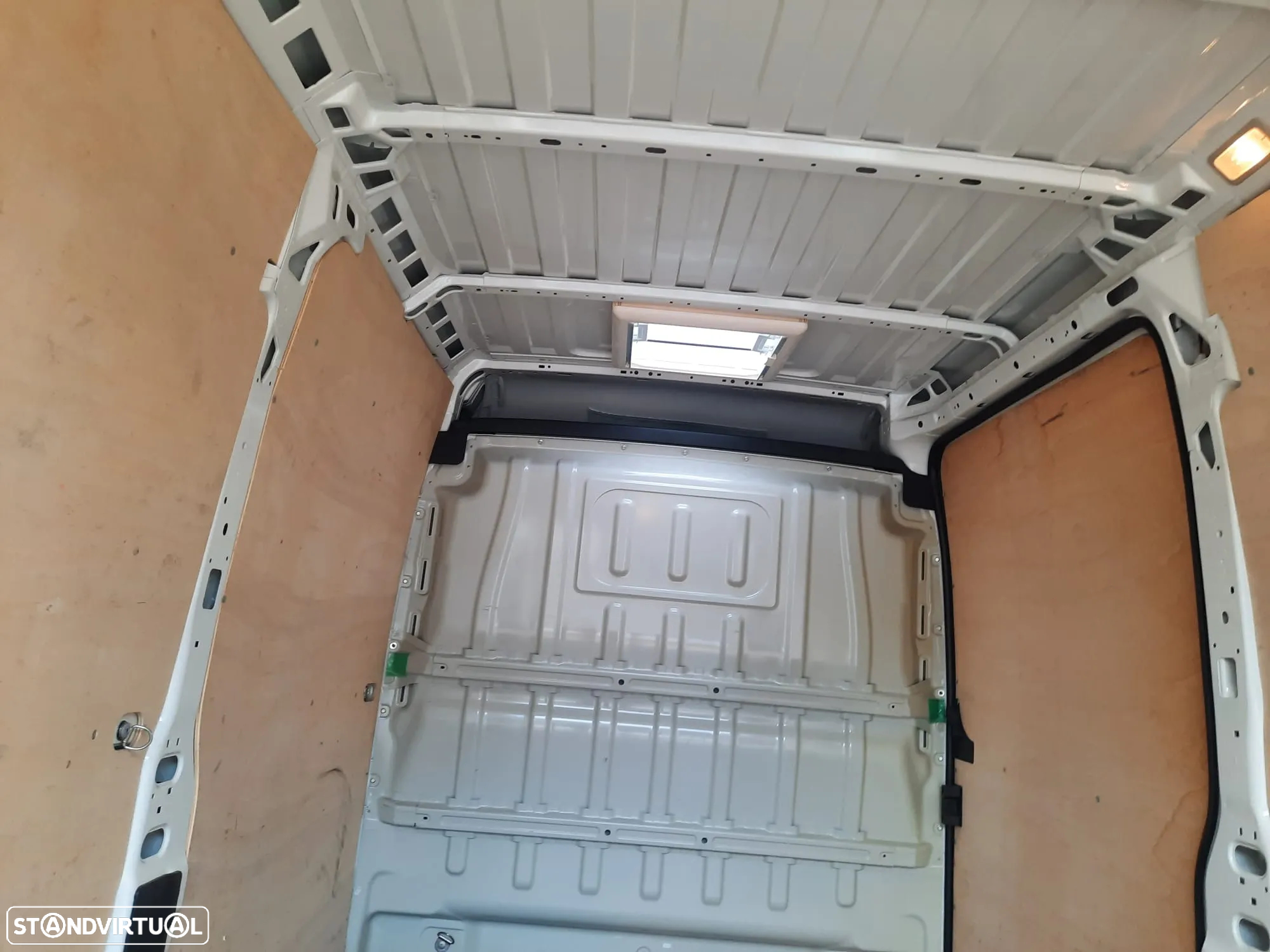Citroën Jumper 2.0 BlueHDi 35 L4 CD - 13