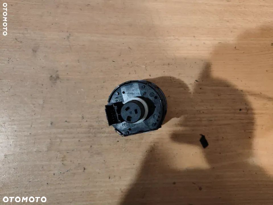 Przełącznik świateł Volkswagen Golf IV 1K0941431B - 2