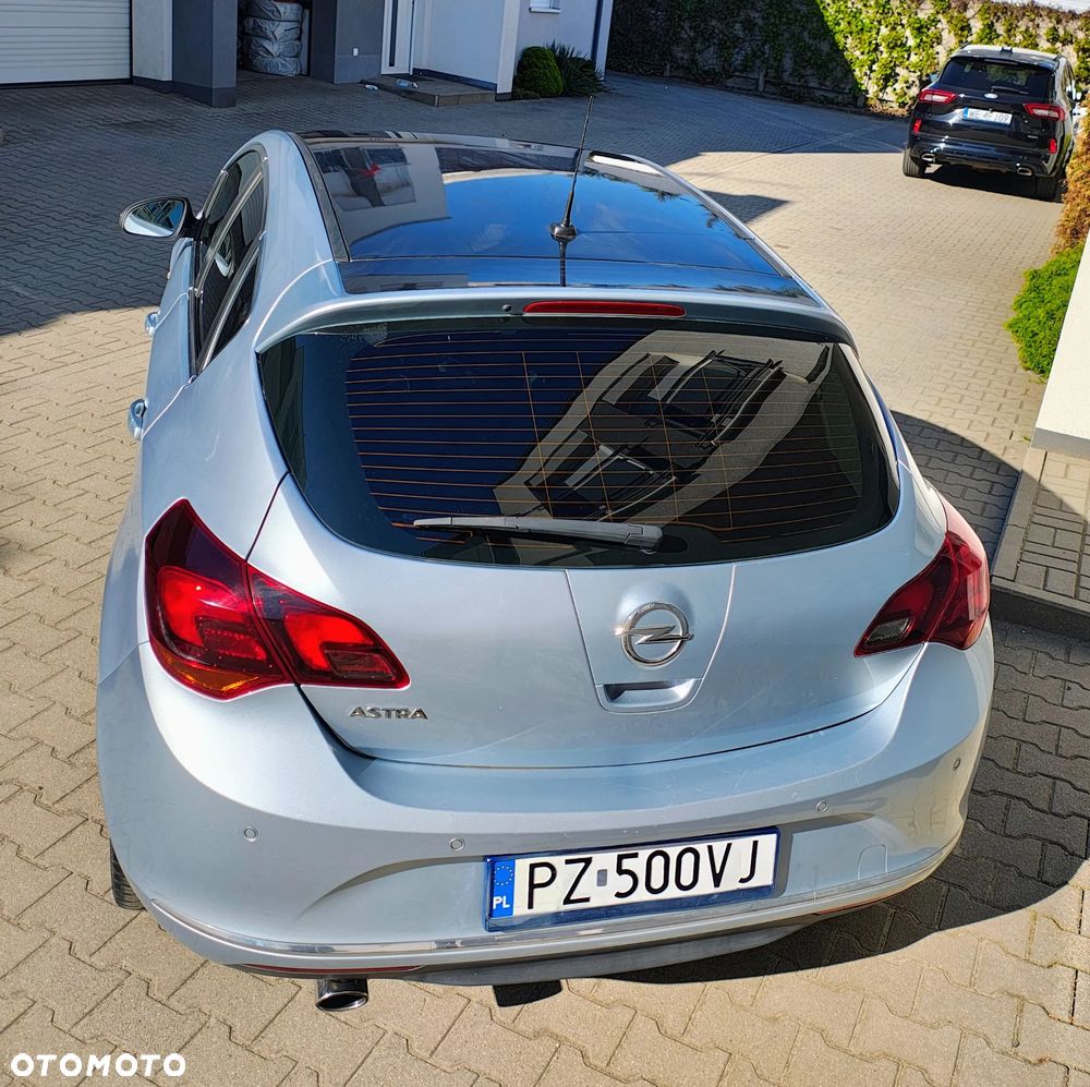 Opel Astra 1.4 T Cosmo - 8