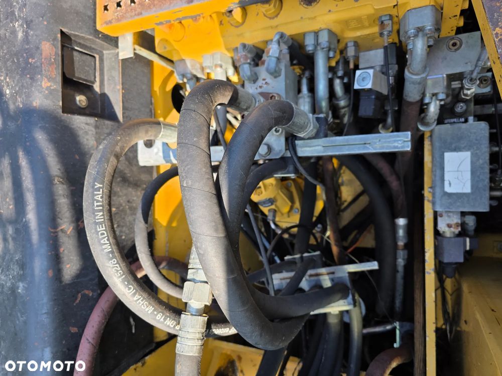 Caterpillar 312 M - 13