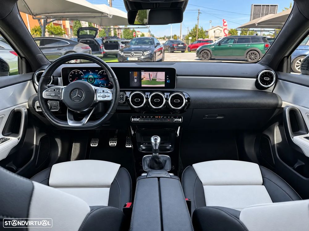 Mercedes-Benz A 180 AMG Line - 12