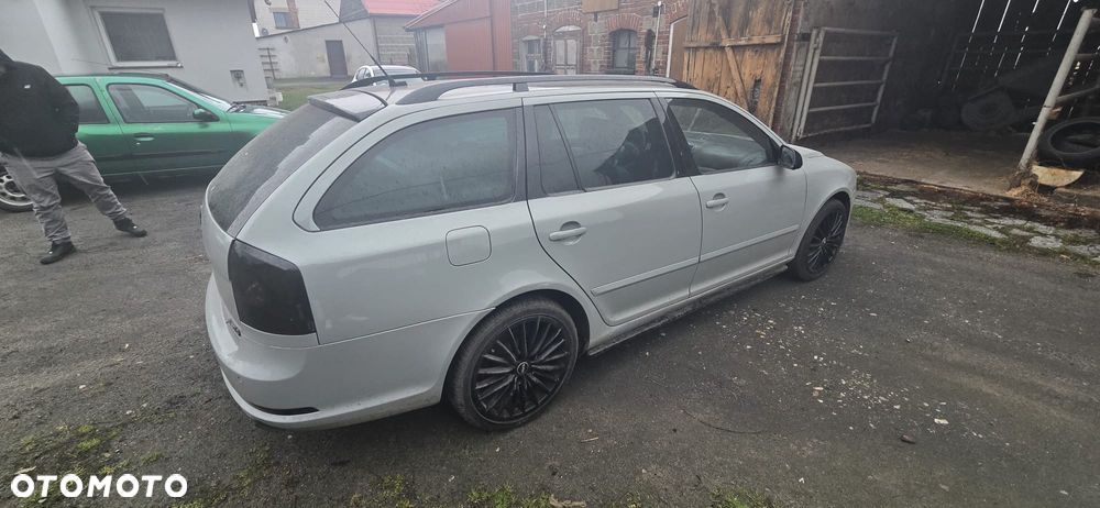 Skoda Octavia 2.0 TDI RS - 11