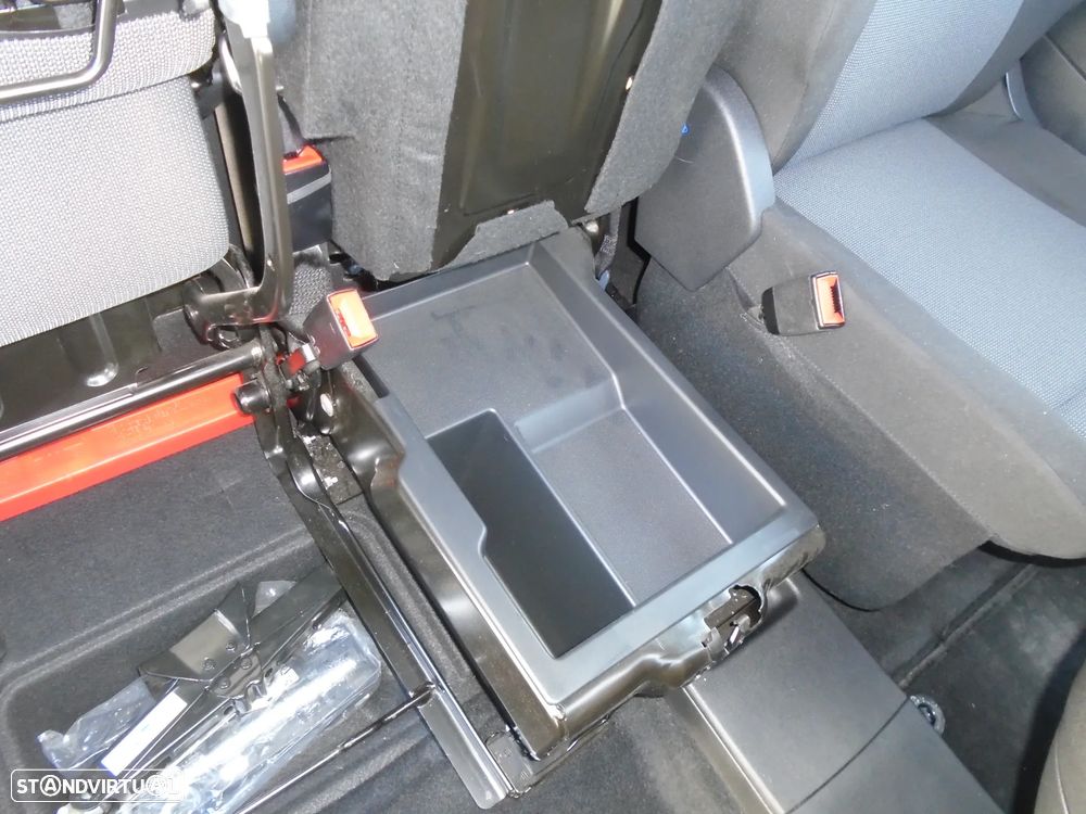 Opel Combo 1.5 DTI NACIONAL 102 CV 3 LUGARES- 6V- IVA DEDUTIVEL - 17