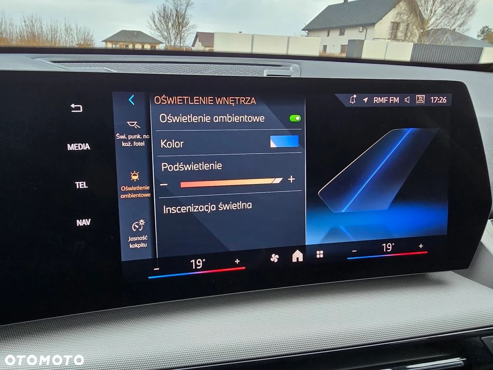 BMW X1 sDrive18d - 17