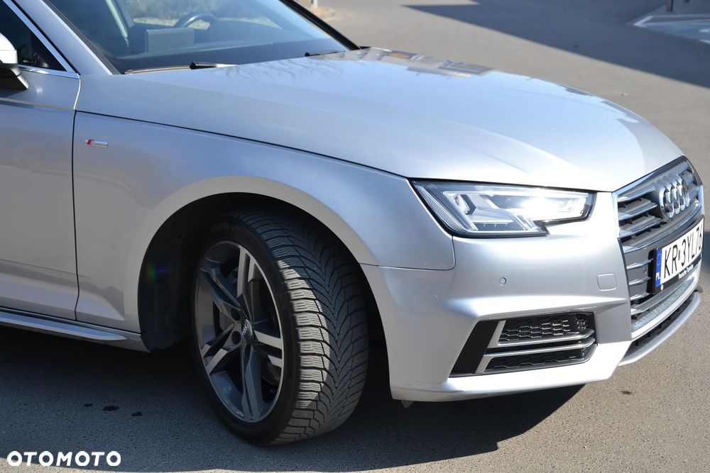 Audi A4 Limousine - 15