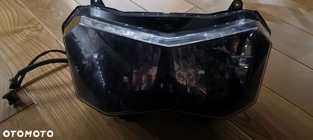 APRILIA ETV CAPONORD 1000 REFLEKTOR LAMPA  2004 - 17