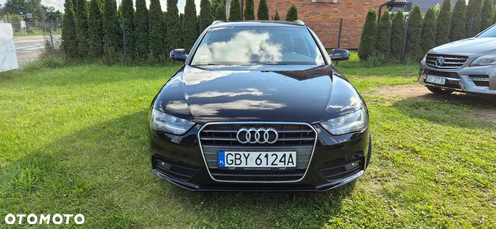 Audi A4 Avant 2.0 TDI DPF Ambiente - 2