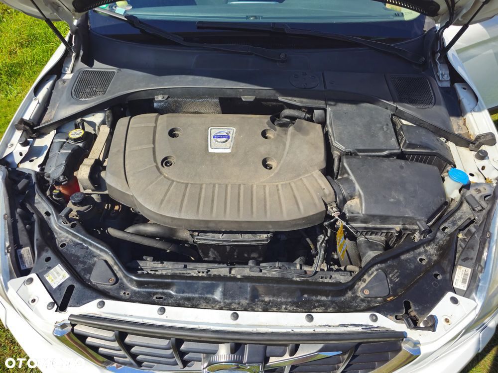 Volvo XC 60 - 21