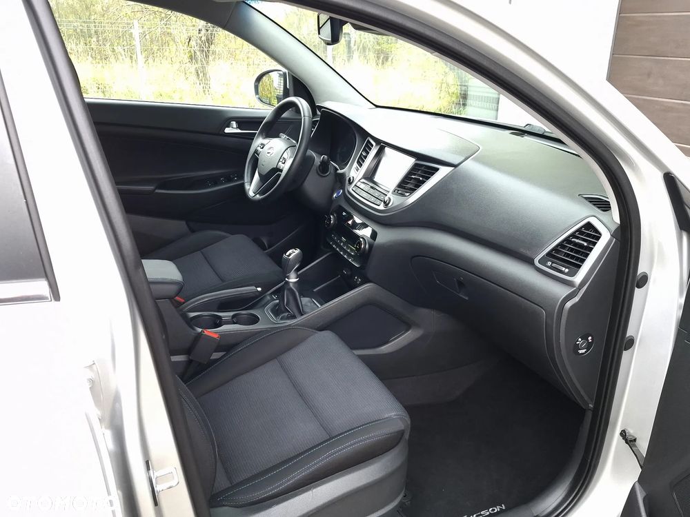 Hyundai Tucson blue 1.7 CRDi 2WD Passion Plus - 6