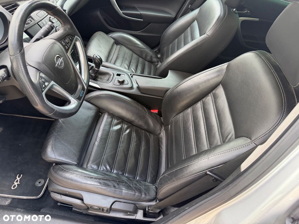 Opel Insignia 2.8 V6 Turbo 4x4 Cosmo - 9