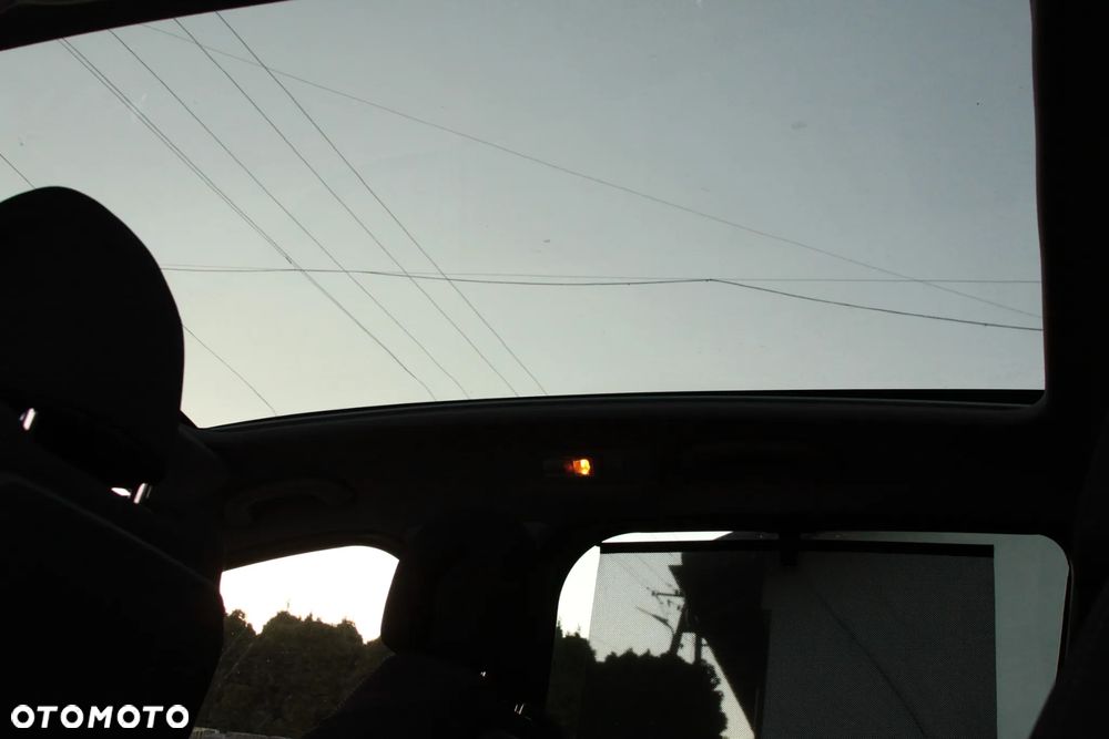 Peugeot 5008 HDI FAP 150 Premium - 16