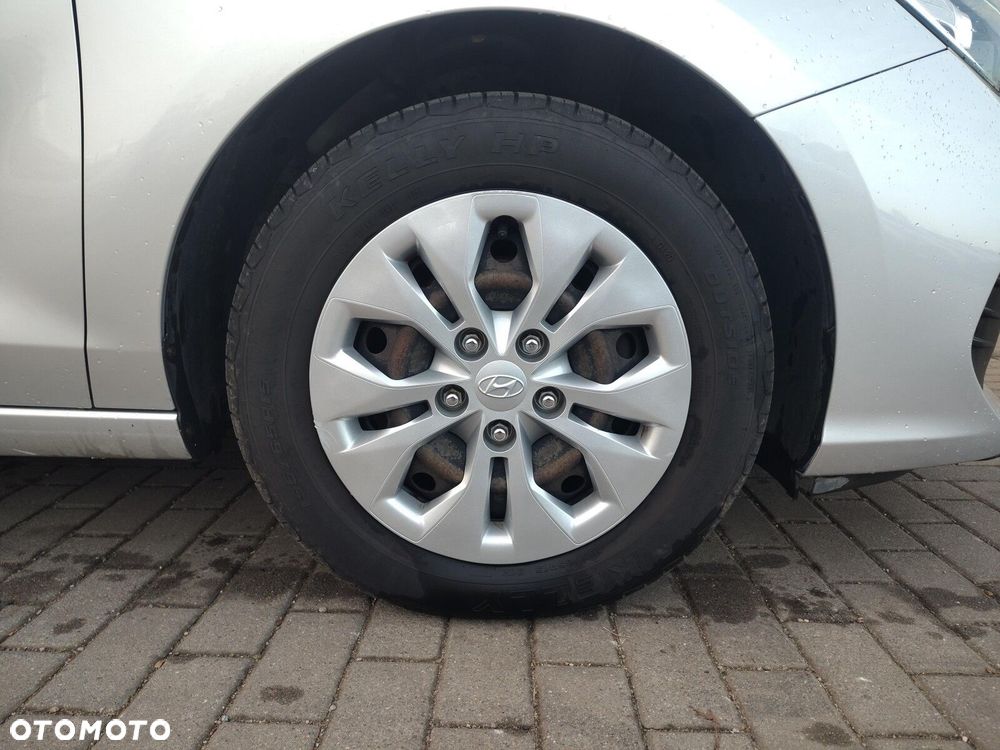 Hyundai i30 - 27