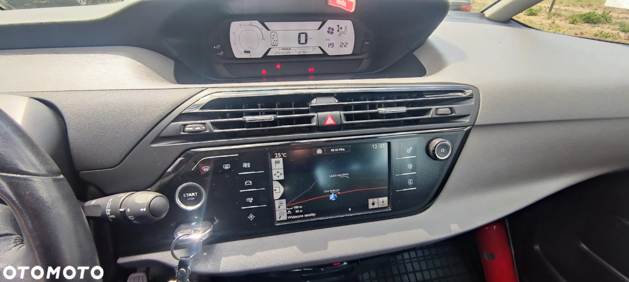 Citroën C4 Grand Picasso e-HDi 115 Exclusive - 13
