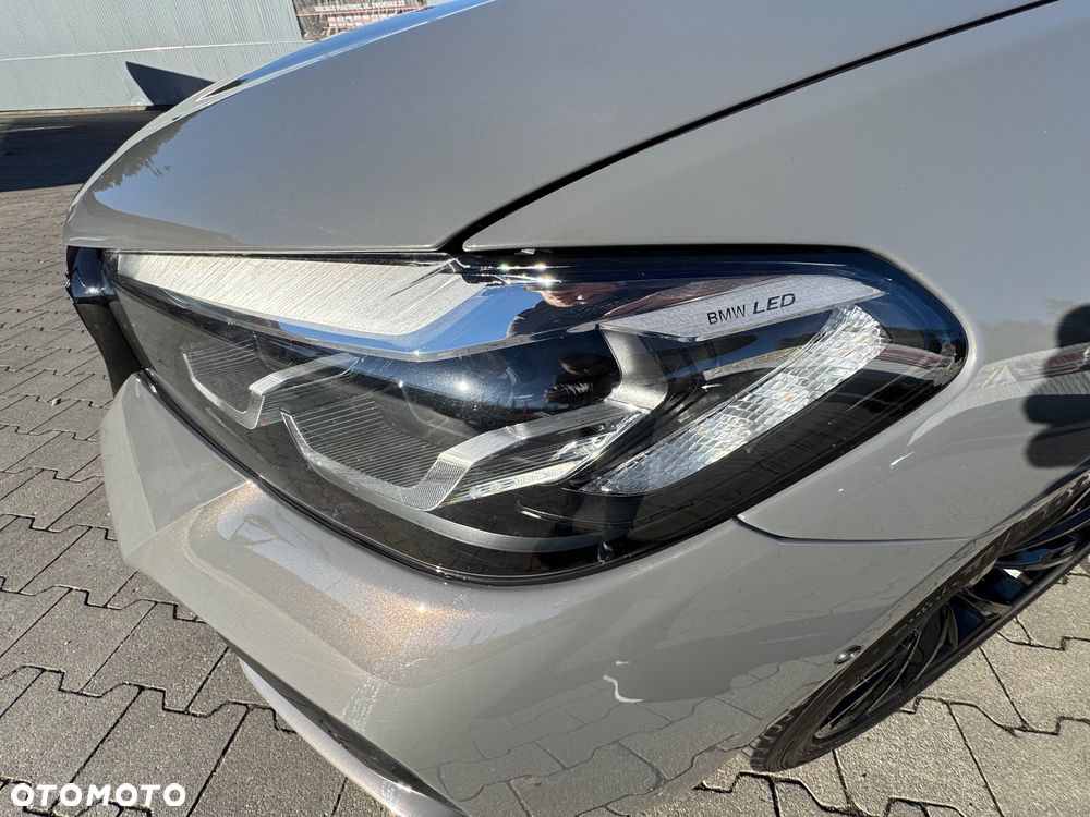 BMW Seria 5 520d M Sport - 3