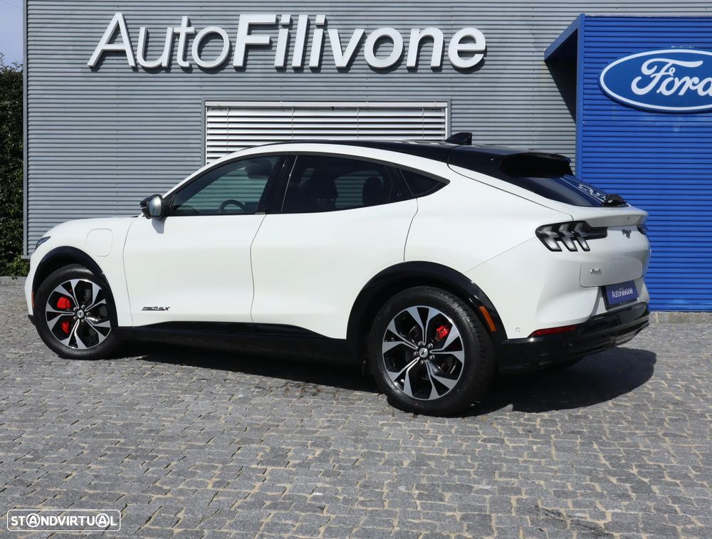 Ford Mustang Mach-E AWD PREMIUM - 3