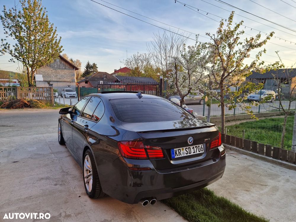 BMW Seria 5 530d Sport-Aut. - 4
