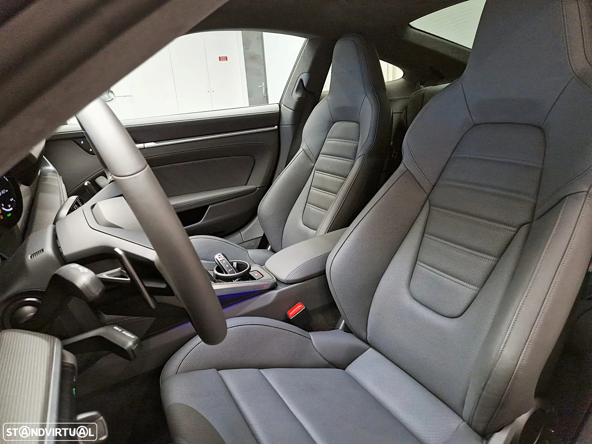 Porsche 911 (992) Turbo S PDK - 22