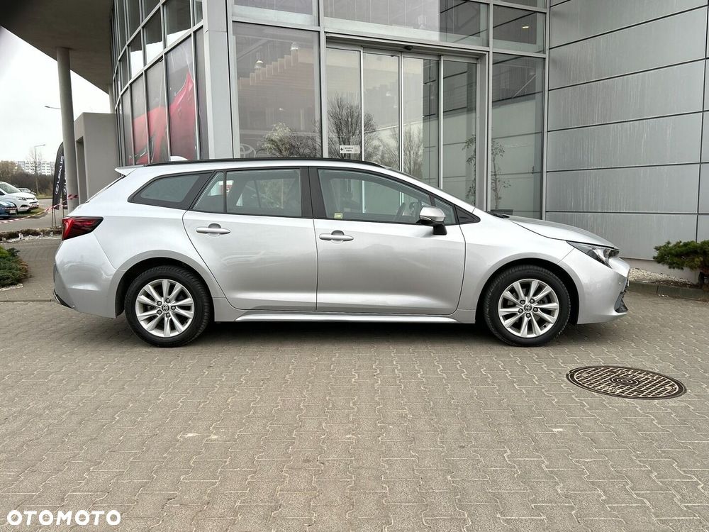 Toyota Corolla 1.8 Hybrid Comfort - 6