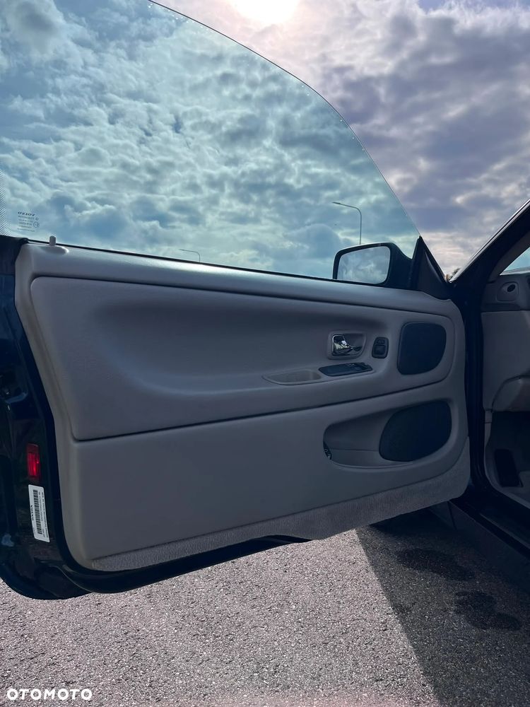 Volvo C70 2.4 Turbo - 15