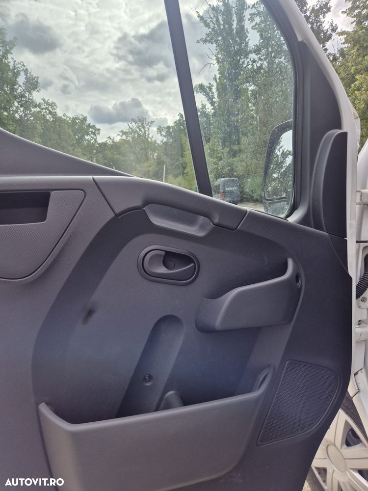 Renault Master - 9